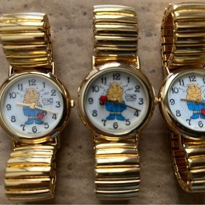 Buyer receives all 3 new unisex BOXING quartz watches-2nd hand is a moving disc